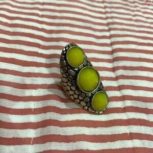 Oversized ring